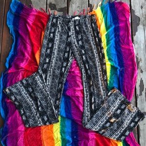 Daily specials festival pants